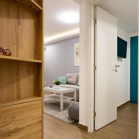 格兰德套房公寓