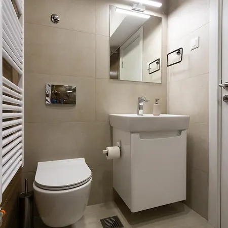 Grand Apartment