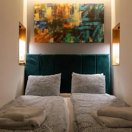 Grand Apartment